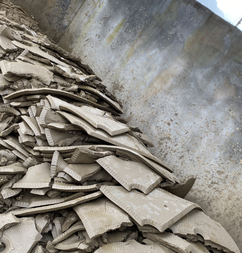 壓濾機-洗沙行業-泥餅圖片
