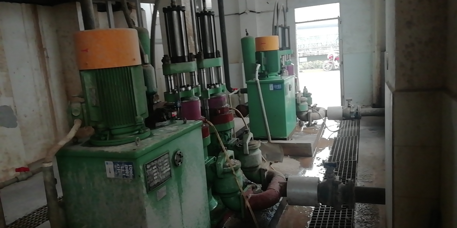 貴州都勻污水處理廠柱塞泵替換螺桿泵實例5